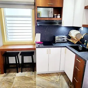 Rh Angeles Apartment